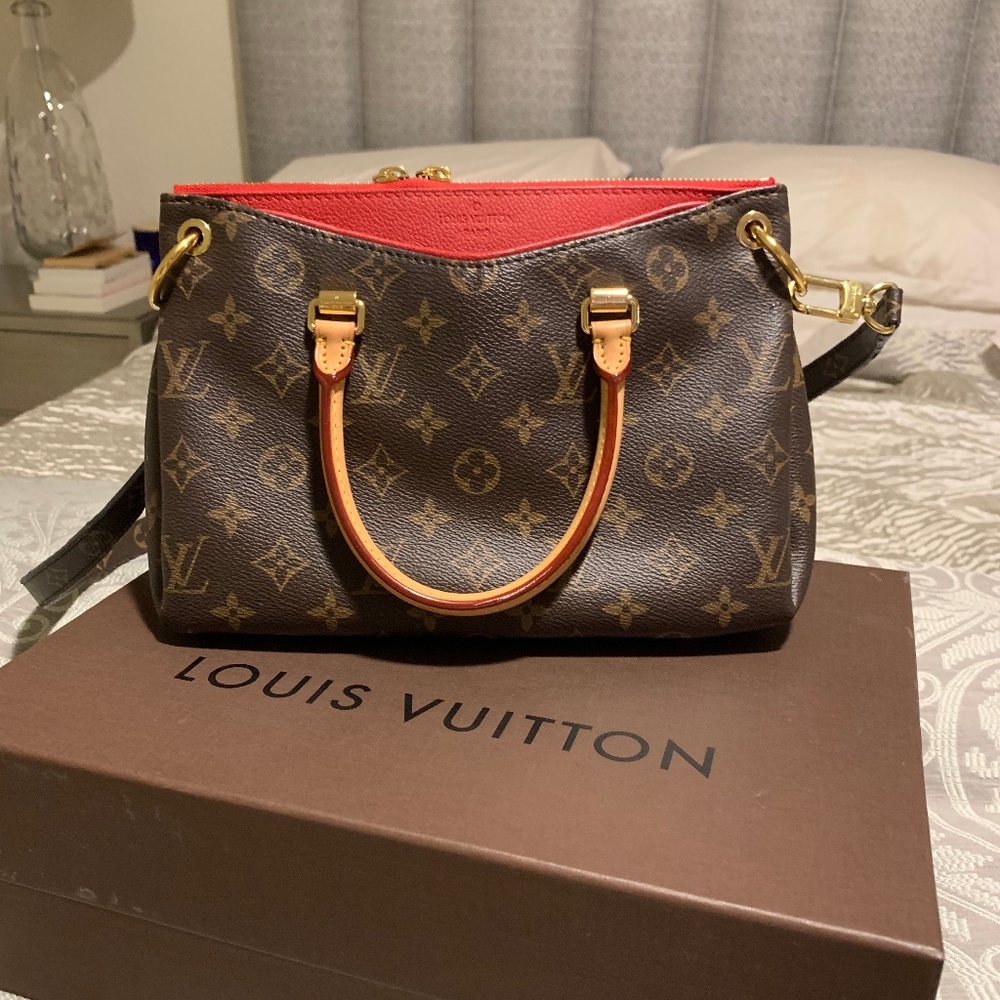 Louis Vuitton Pallas BB